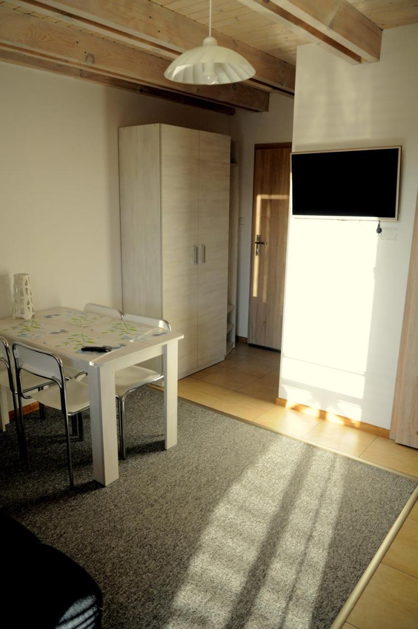 Gosciniec Kaszubski Homestay Białogóra Buitenkant foto