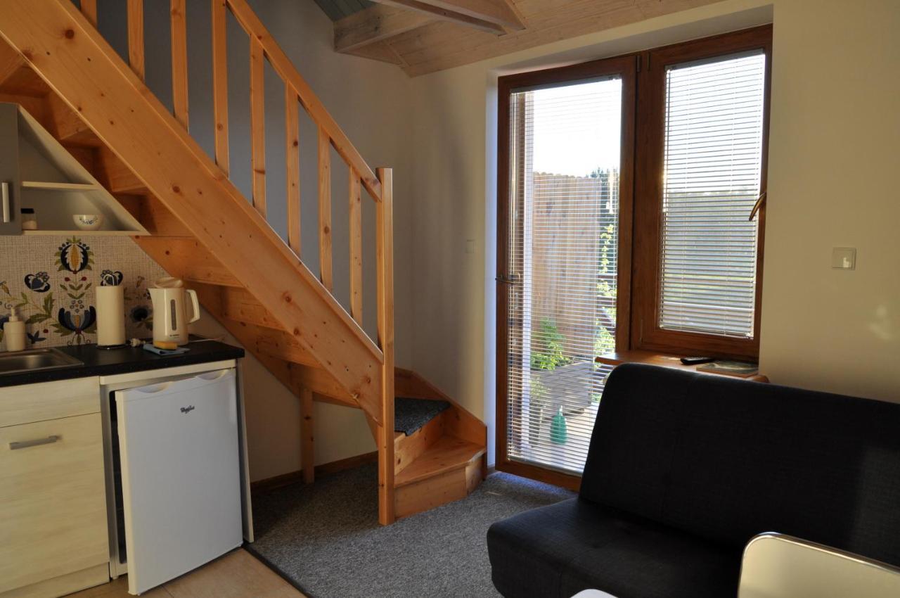 Gosciniec Kaszubski Homestay Białogóra Buitenkant foto