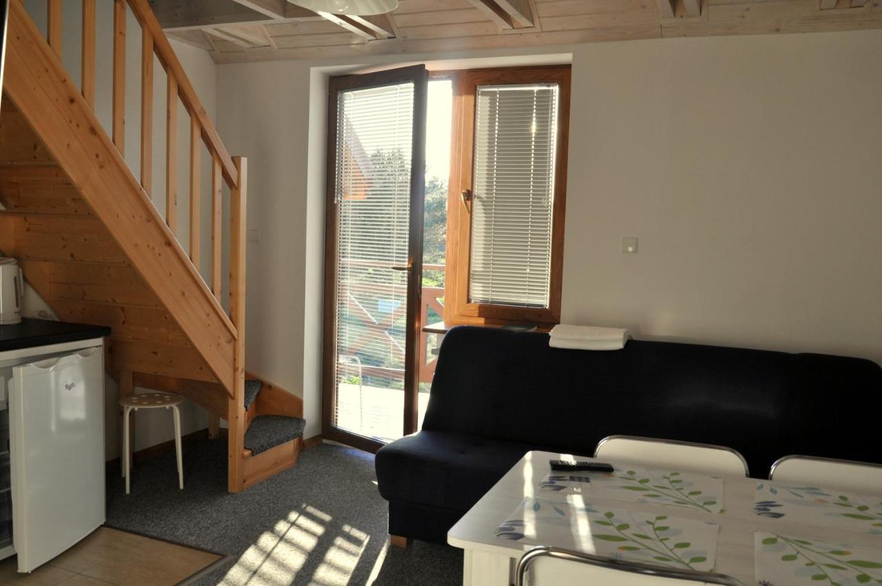 Gosciniec Kaszubski Homestay Białogóra Buitenkant foto